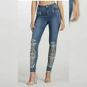 K Jordan Embellished & distressed Skinny Jean sz 4